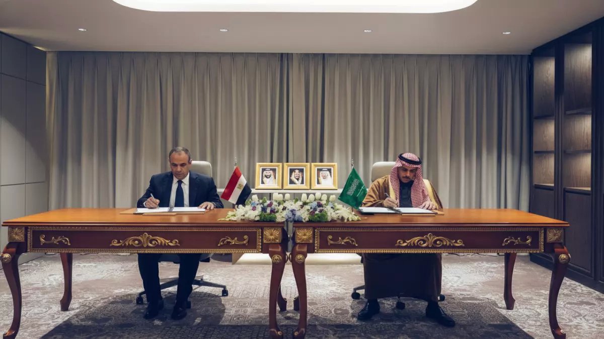 عاجل: السعودية ومصر توقعان اتفاقية تاريخية... السفر بدون تأشيرة يصبح واقعاً!