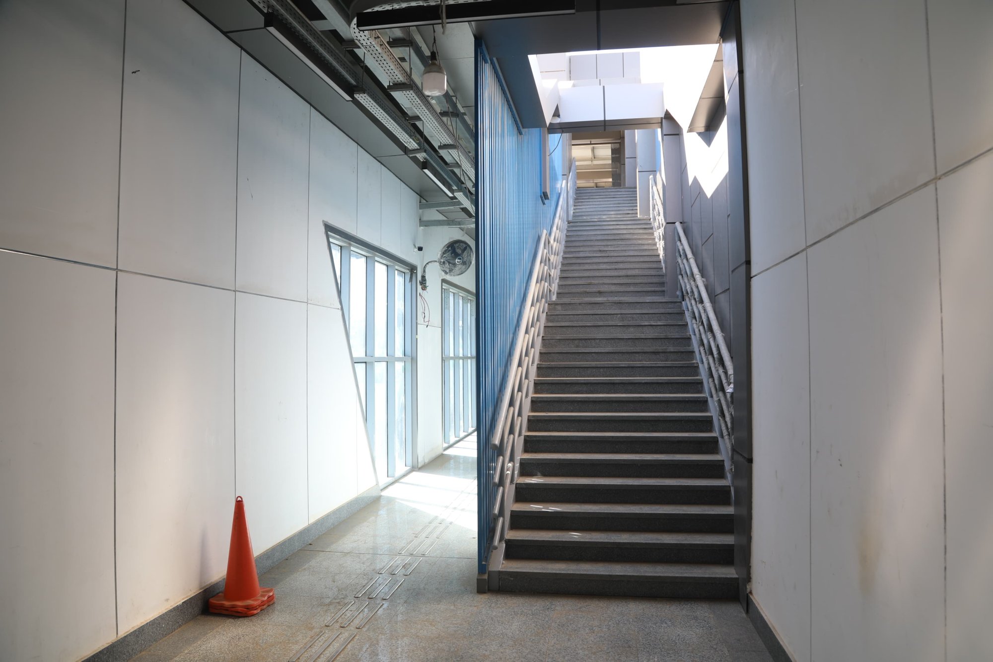 تشغيل محطة "المشير طنطاوي" بالأوتوبيس الترددي BRT تشغيل محطة "المشير طنطاوي" بالأوتوبيس الترددي BRT