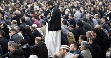 أوروبا تحتفل بعيد الفطر.. الجاليات المسلمة تضىء المدن بالفرحة والتآلف