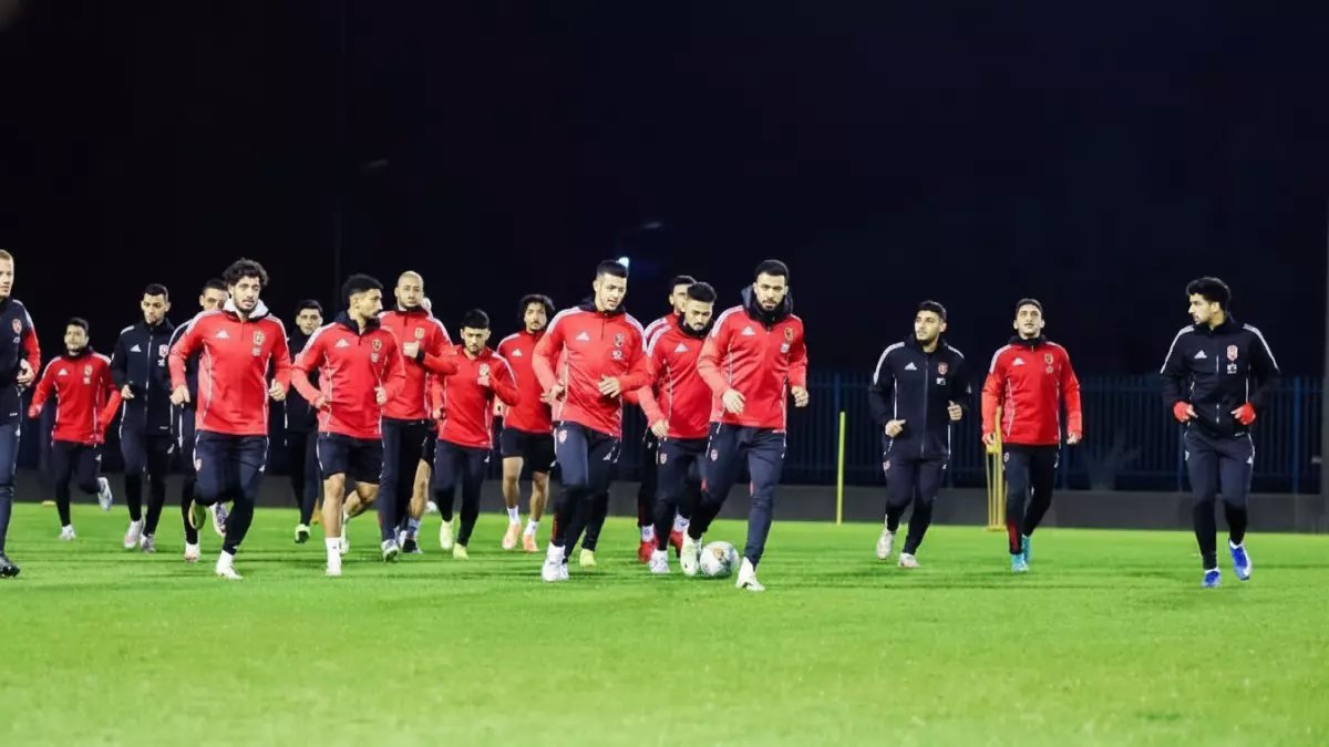 عاجل: تشكيل الأهلي الناري لمعركة الحياة أو الموت أمام الترجي... هل ينقذ توروب عرش إفريقيا؟