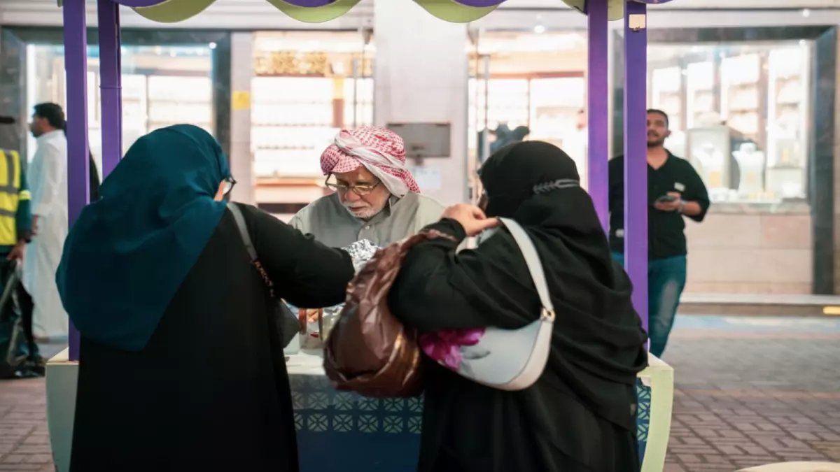 عاجل: خطة رمضان الثورية تذهل الملايين - تقنيات سرية و16 مركزاً جديداً غيّرت وجه الحرم!