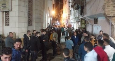 المئات يشيعون جثامين الأطفال ضحايا عربة الكارو بدمياط وانهيار أسر الضحايا