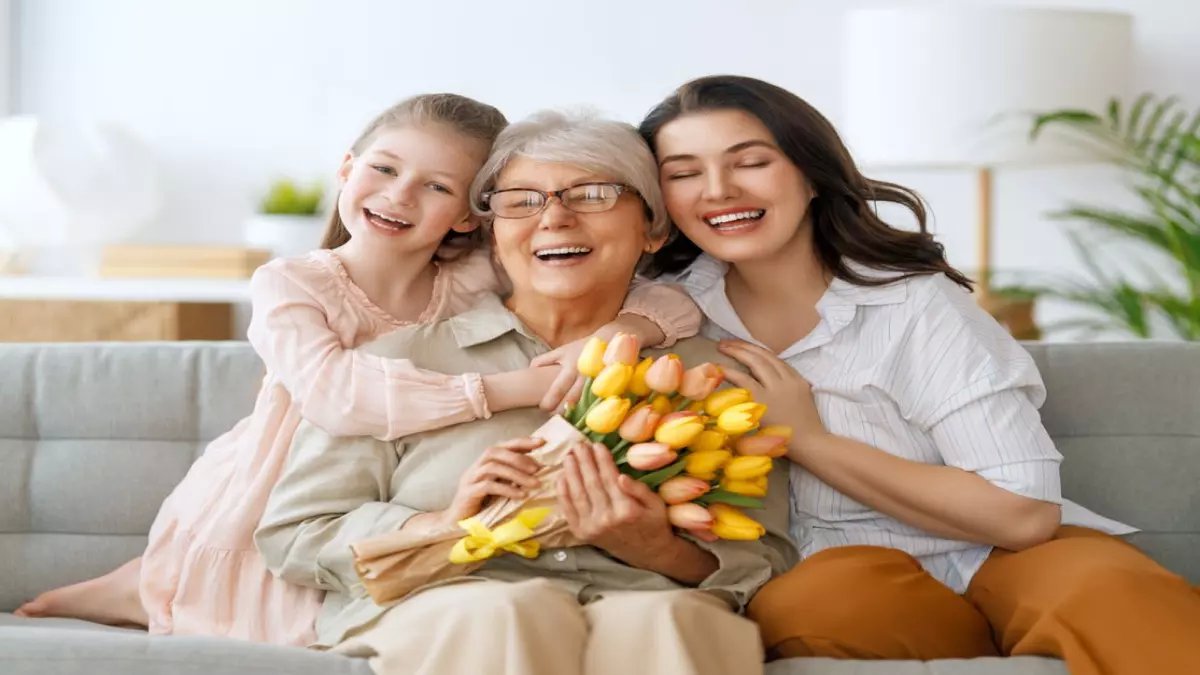 صدمة تاريخية: السر المدفون وراء عيد الأم لآلاف السنين... والحقيقة المؤلمة التي دفعت أماً لتغيير العالم!