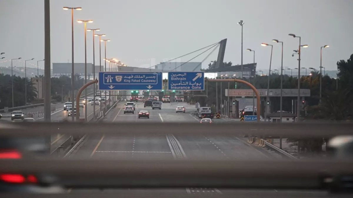 عاجل: اختراع الجوازات السعودية يحول السفر البري إلى تجربة ثورية… هنا الطريقة التي ستغير طريقة عبورك للمنافذ!