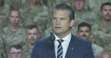 تبرير القوة العسكرية بغاية دينية.. هسجيبث يرفع شعارات مسيحية لحروب أمريكا