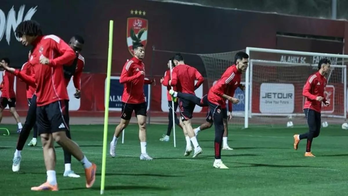 عاجل: ييس توروب يفجر مفاجأة صاعقة في قائمة الأهلي قبل ساعات من "معركة البقاء" أمام الترجي!