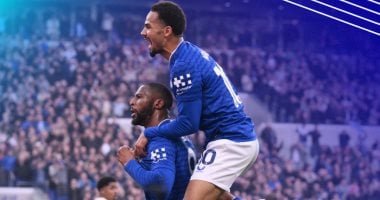 إيفرتون يكتسح تشيلسي 3-0 ويشعل صراع أوروبا في الدوري الإنجليزي.. فيديو