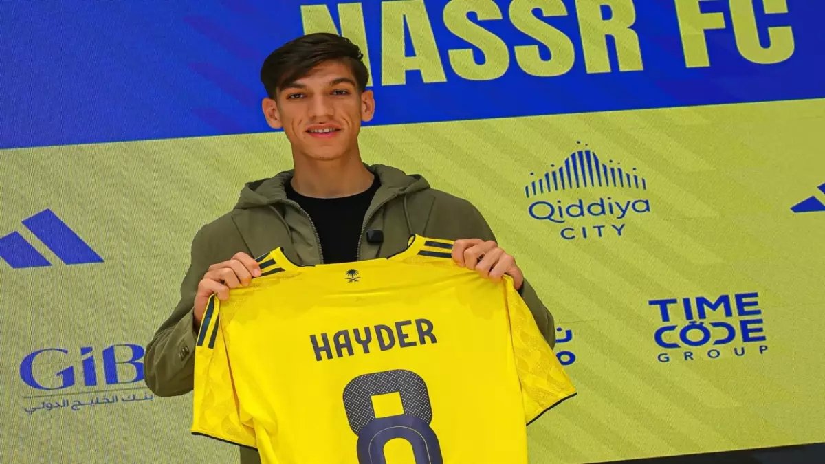 ما الذي يفعله نادي النصر العالمي عندما يتحدى توقعاتك ويوقع صفقته الأحدث؟ الإجابة: 500 ألف دولار كرسالة استراتيجية صاعقة.