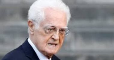 وفاة رئيس الوزراء الفرنسي الأسبق ليونيل جوسبان عن عمر ناهز 88 عاما