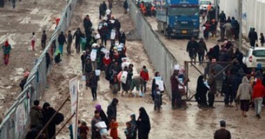 موجة جديدة من اللاجئين تهدد أوروبا بسبب الأزمات فى إيران ولبنان