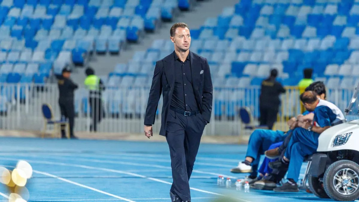 عاجل: الأهلي يصدم الجماهير بقرار مفاجئ حول ديميرال المصاب... والنجم التركي يستعد للرحيل صيفاً!