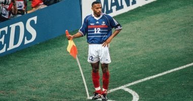 أسرع 15 لاعب في تاريخ كرة القدم.. هنري وبيليرين ورونالدو والظاهرة