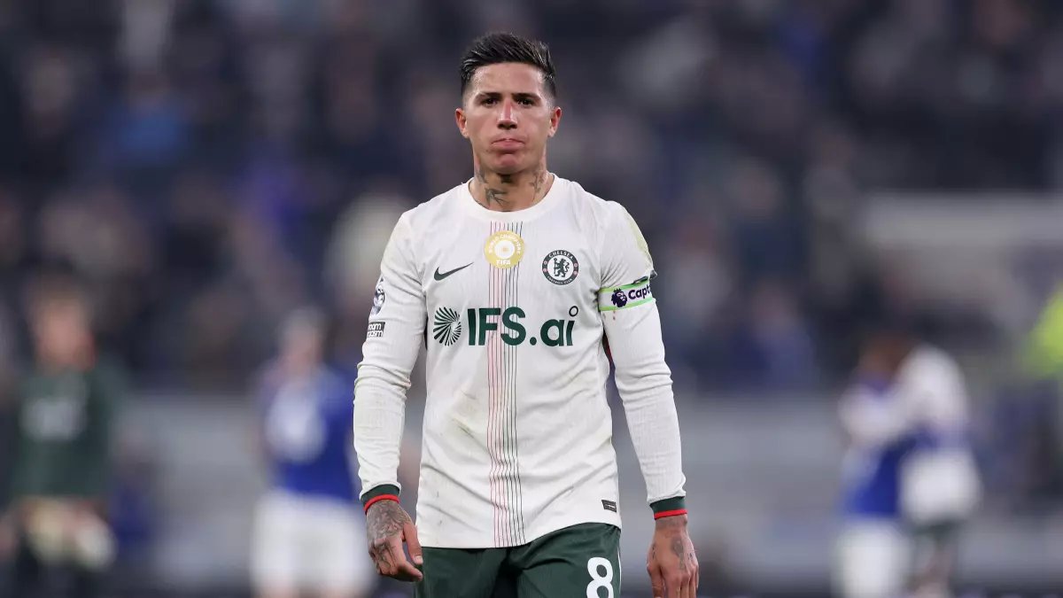 حقيقة مفاجئة تكشفها جروك: أرباح رونالدو من تهاني المسلمين صادمة.. بينتو يرفض أوروبيا ويتمسك بالنصر وإينيجو مارتينيز قرب التجديد بسبب شرط خاص!