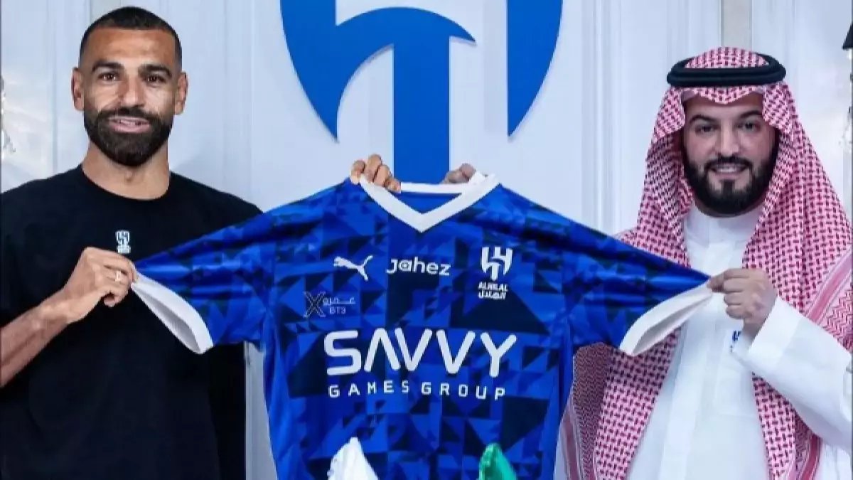 الهجوم الذي صدم ليفربول: لم يكن صفقة، بل خطة سعودية جراحية بقيمة 100 مليون يورو لاستهداف محمد صلاح نفسه.