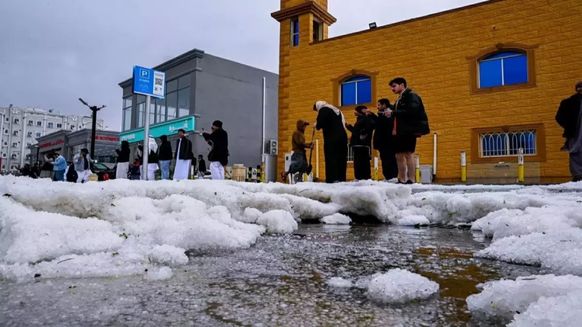 كيف يبدو انتظار 'دين الطبيعة' 50 عامًا؟.. السيول تسدده اليوم لـ مزارعي الباحة