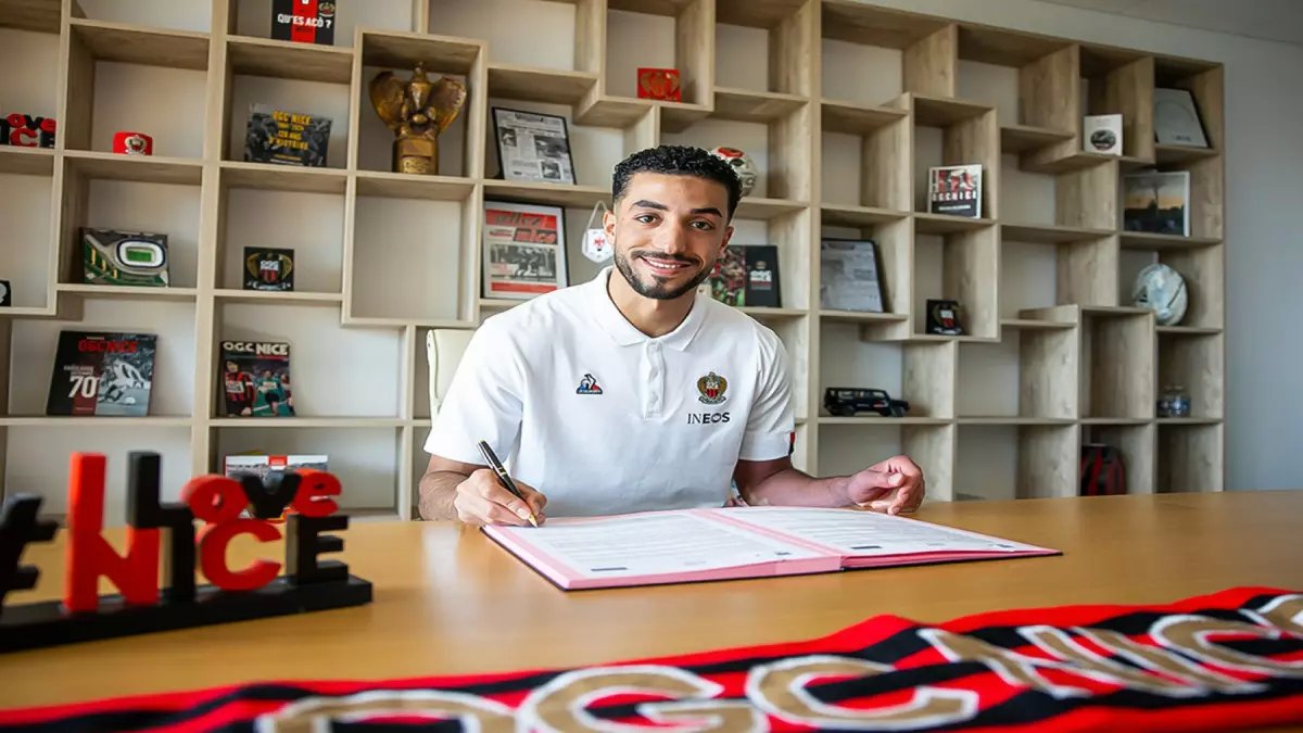 عاجل: الأهلي يفجر مفاجأة صادمة... عودة عبد المنعم من فرنسا لحل أزمة الدفاع!