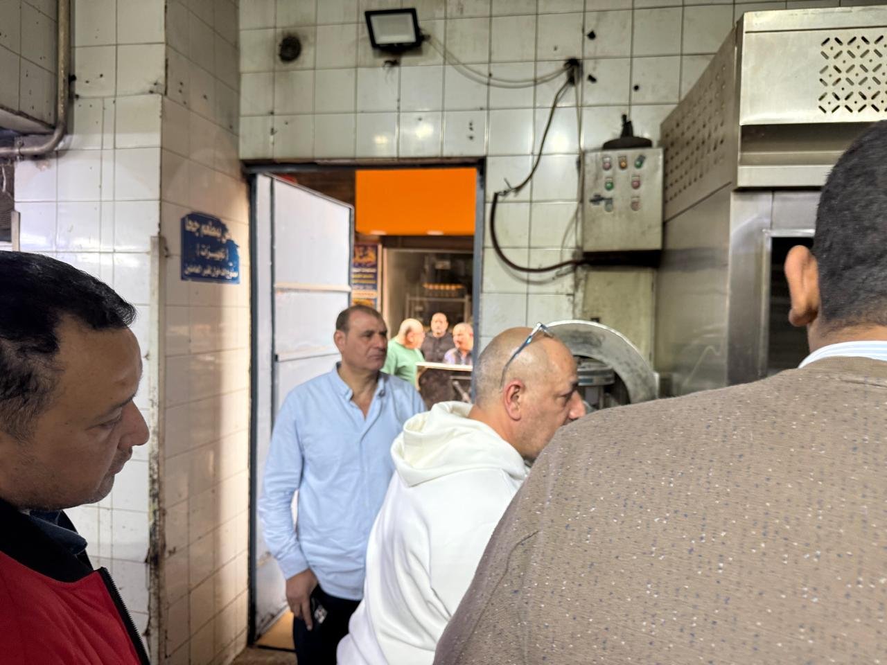  حملة في أرض اللواء لضبط الأسواق ورفع الإشغالات (5)