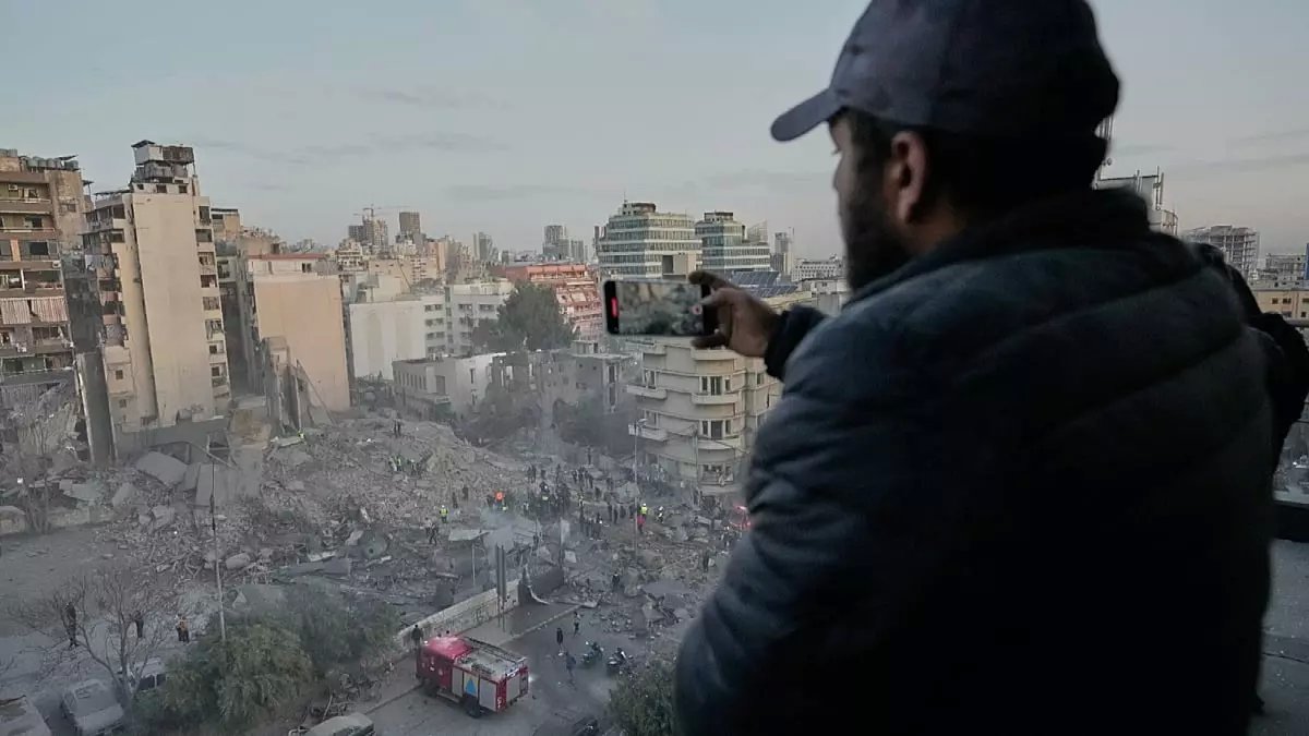 عاجل: الانقلاب الصامت في إيران... الحرس الثوري يلتهم السياسيين واحداً تلو الآخر!