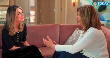 جذبت انتباه ترامب.. أول تعليق من مذيعة أمريكية اختطفت والدتها منذ شهرين