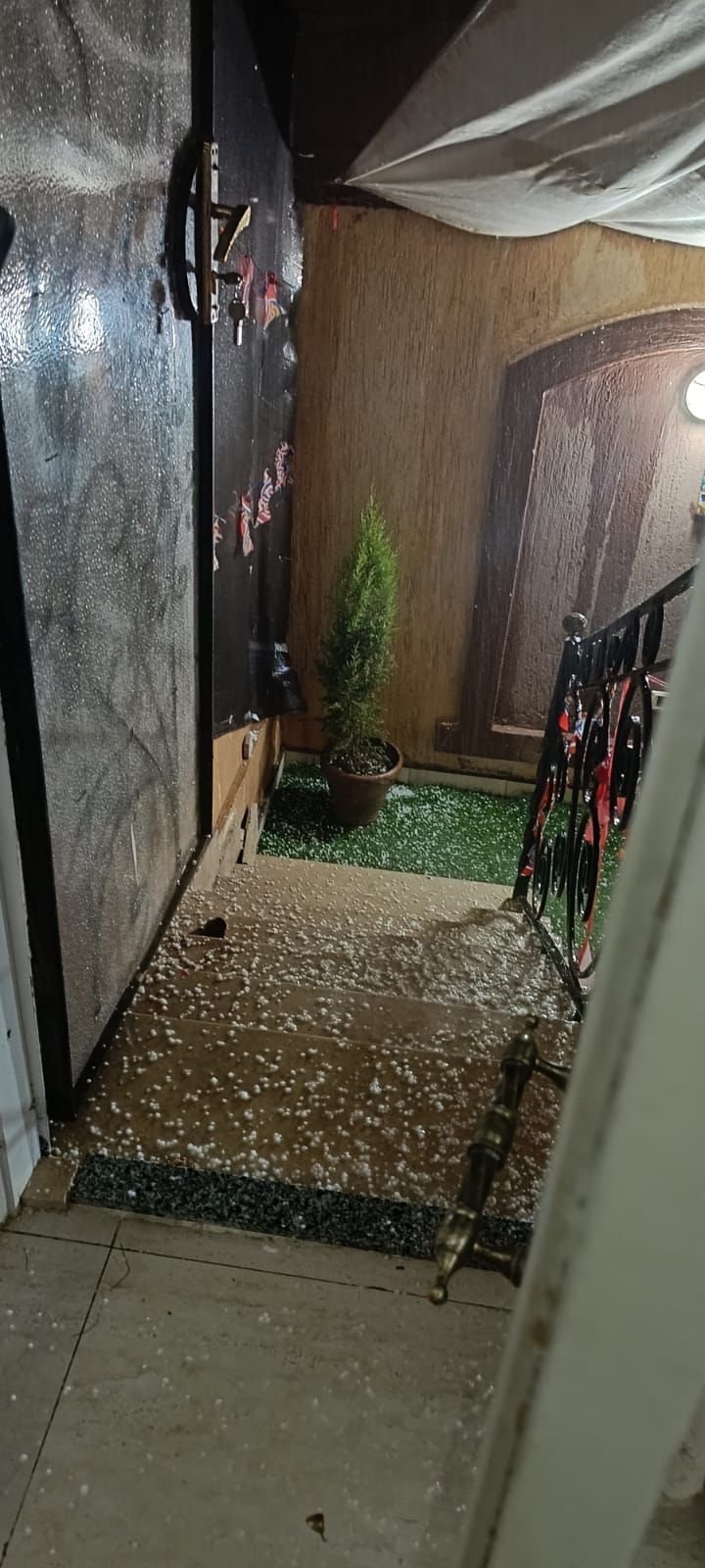 تساقط البرد