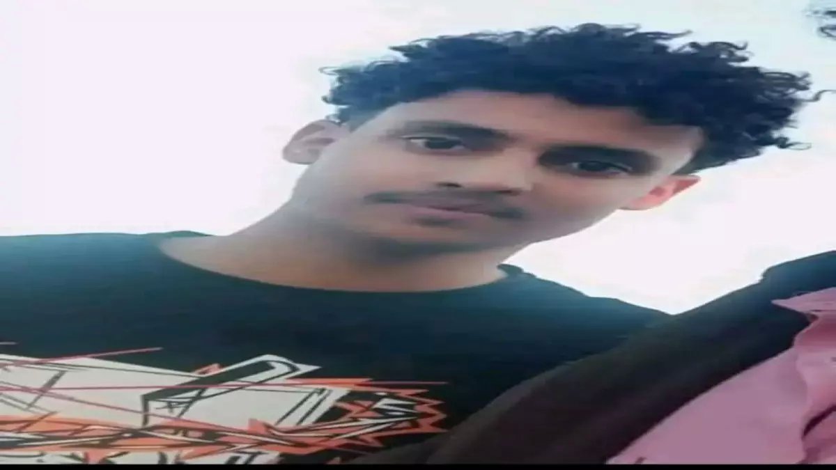 عاجل: رجل يطلق النار على شاب من عائلته بطلقين في الكتف... والأمن يلقي القبض عليه!