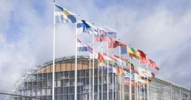 البنك الأوروبي يطلق منصة تدعم القارة في الدفاع والذكاء الاصطناعي بـ80 مليار يورو