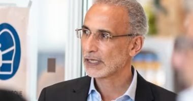 إدانة طارق رمضان حفيد مؤسس الإخوان بـ18 سنة سجن فى تهم اغتصاب