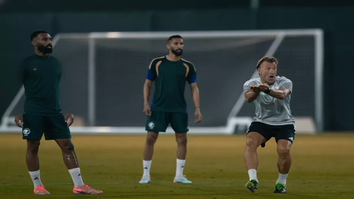 عاجل: الأخضر ينتقم لتاريخه الأسود.. هل تحول الصراع السعودي المصري إلى كابوس لفراعنة الجيل الذهبي؟