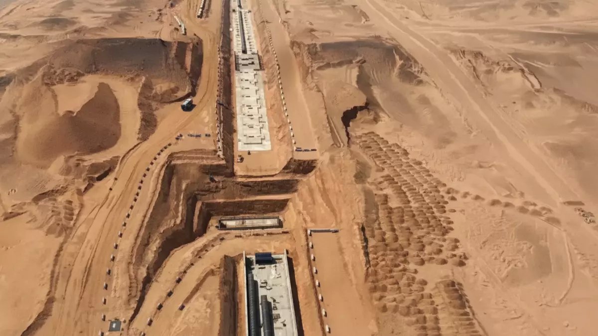 نيوم تقتل أكثر مشاريعها طموحاً؟ السر وراء التحول الاستراتيجي يكمن في 8.8 تريليون دولار.