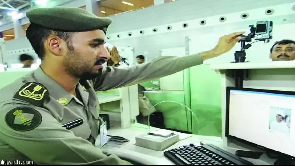 بسبب تطورات الحرب.. السعودية تُلغي أكبر عائق في تأشيرات الزيارة والعمرة وتتخذ إجراءً عاجلاً! (بشرى سارة للملايين)