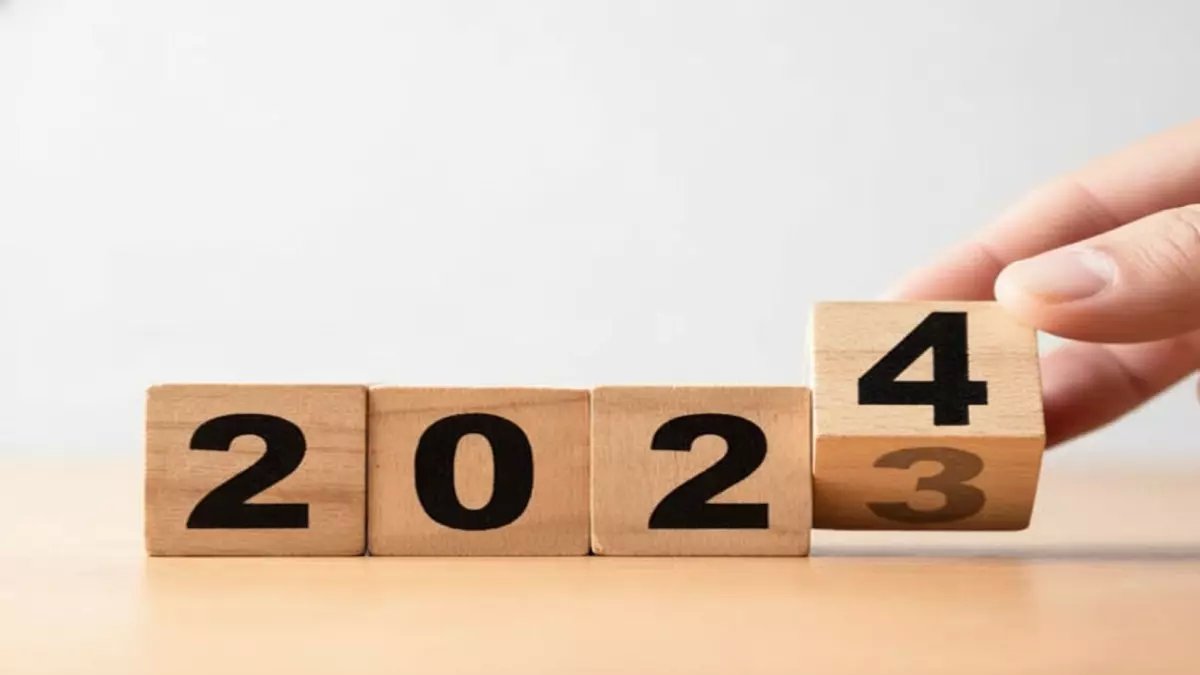 عاجل: حقيقة عدد أيام الإجازة في أبريل… هل ستحصل على 10 أيام راحة متواصلة؟