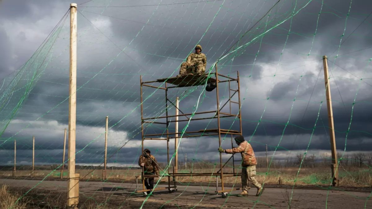 عاجل: زيلينسكي يكشف السر وراء تحالف سعودي-أوكراني صادم - خبرات المسيرات التي تغير قواعد اللعبة!