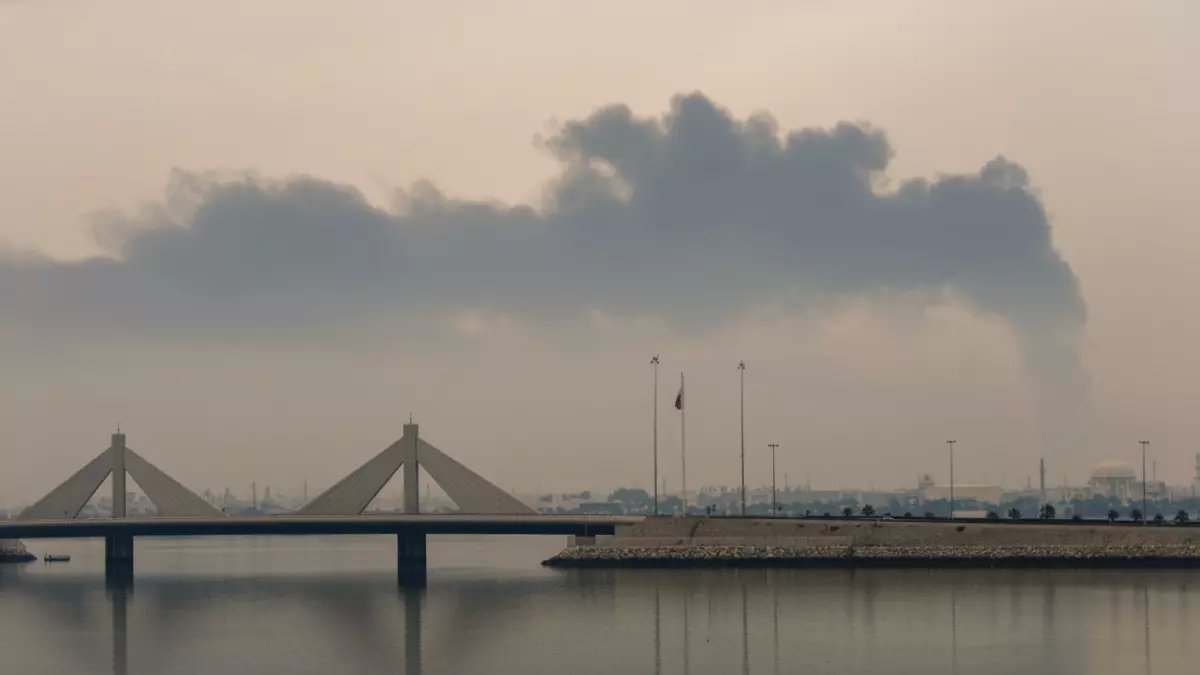 عاجل: البحرين تفضح خلايا التجسس الإيراني… 14 متهماً نقلوا خرائط سرية للحرس الثوري!