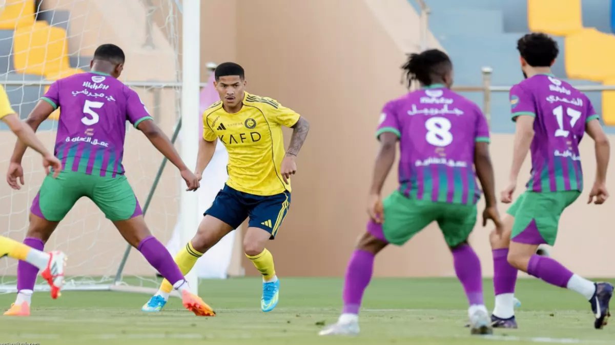 صاعقة رياضية: محرز وعوار يقودان مذبحة تاريخية.. الجزائر تسحق جواتيمالا بسباعية مرعبة!