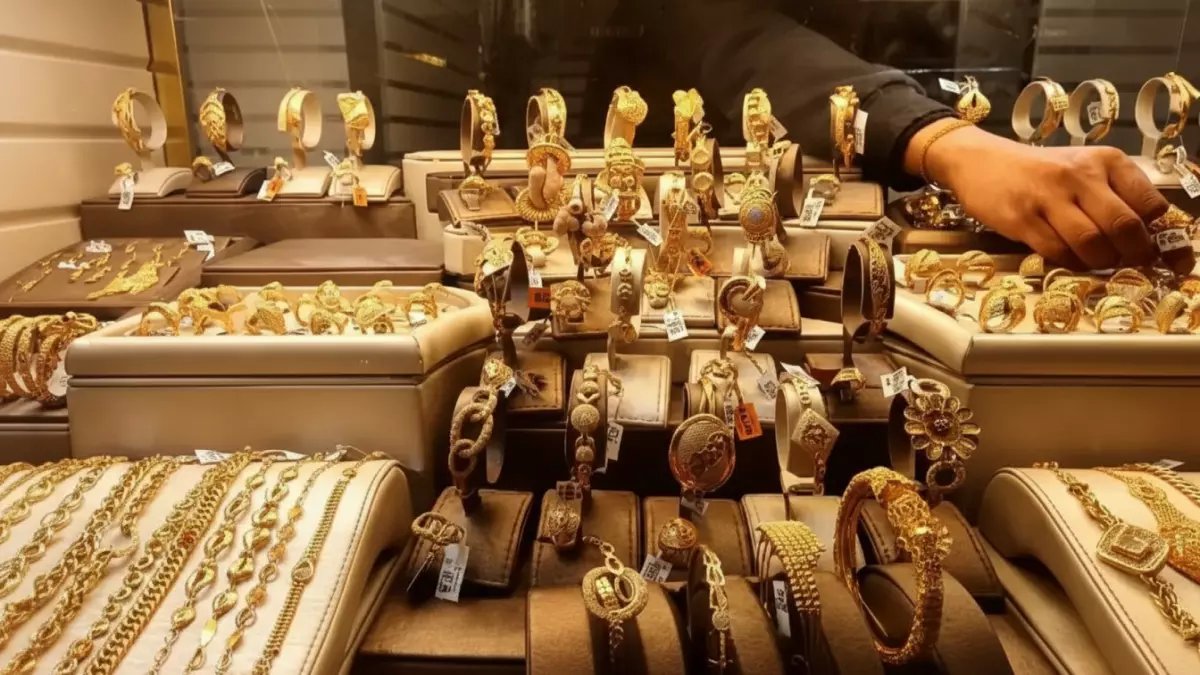 بينما يقفز الذهب 30 جنيهاً محلياً.. هذا ما يدفع البنك المركزي التركي لبيع 60 طناً تهز أسواق العالم