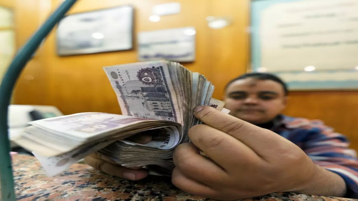 عاجل: زيادة تاريخية في المعاشات تصل 2500 جنيه... والحد الأدنى يقفز لـ1755 جنيهاً اعتباراً من 2026!