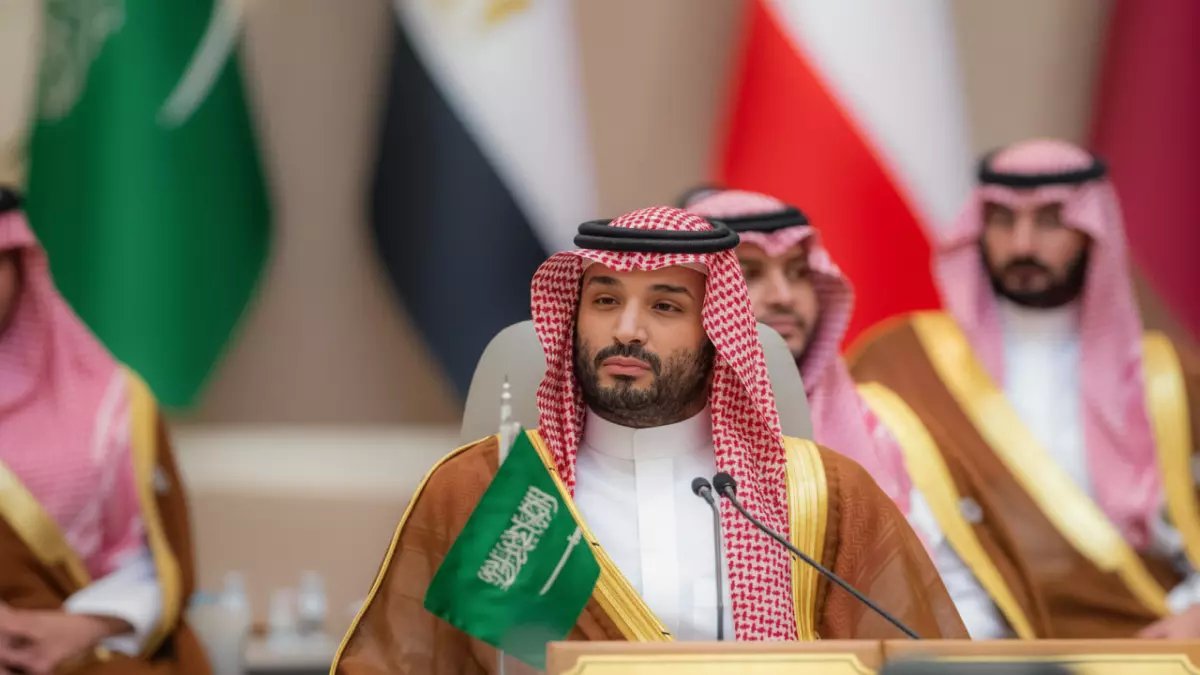 عاجل: كيف أنقذت السعودية الخليج من أزمة خانقة؟ 120 رحلة طيران و10 وجهات عالمية… الحقيقة المذهلة!