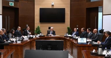 نائب رئيس الوزراء يتابع جهود الحكومة لتوفير وإتاحة السلع الأساسية للمواطنين