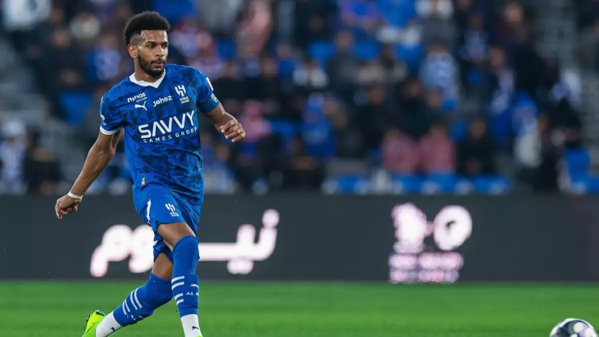 عاجل: البليهي يطالب الهلال بـ40 مليون ريال للرحيل... والإدارة في صدمة!