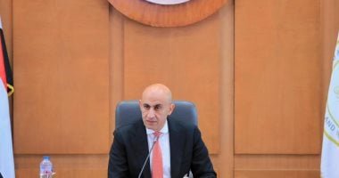 وزير التعليم: وضع أسئلة الامتحان من الكتاب المدرسى وضوابط صارمة بامتحان الإعدادية