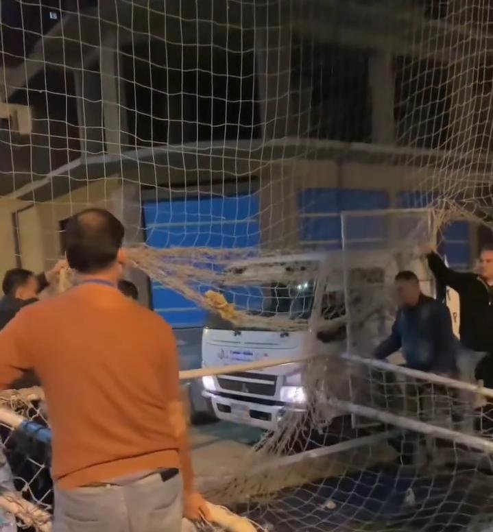 تشميع ملعب كرة قدم بكفر الدوار  (1)