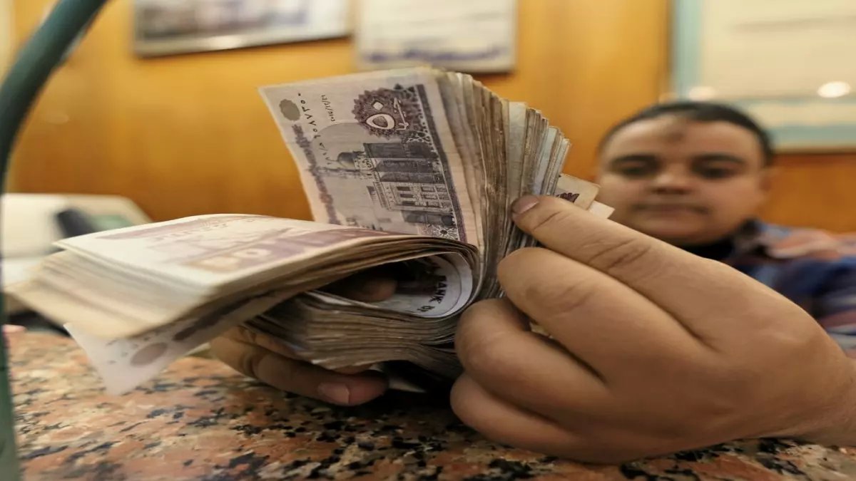 عاجل: البريد المصري يصدم أصحاب المعاشات بقرار تاريخي - احصل على 3 أضعاف معاشك فوراً!