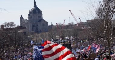 8 ملايين مشارك فى الجولة الثالثة من مسيرات لا للملوك ضد ترامب