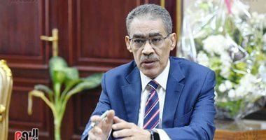 وزير الدولة للإعلام يوضح حقيقة مقارنة الحد الأدنى للأجور بين مصر وفرنسا