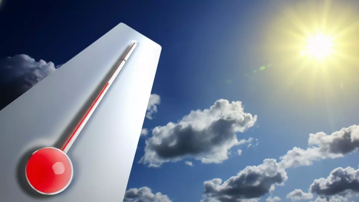 عاجل: خبير الأرصاد يكشف المفاجأة... أبريل سيشهد أمطار غزيرة وارتفاع حراري مفاجئ!