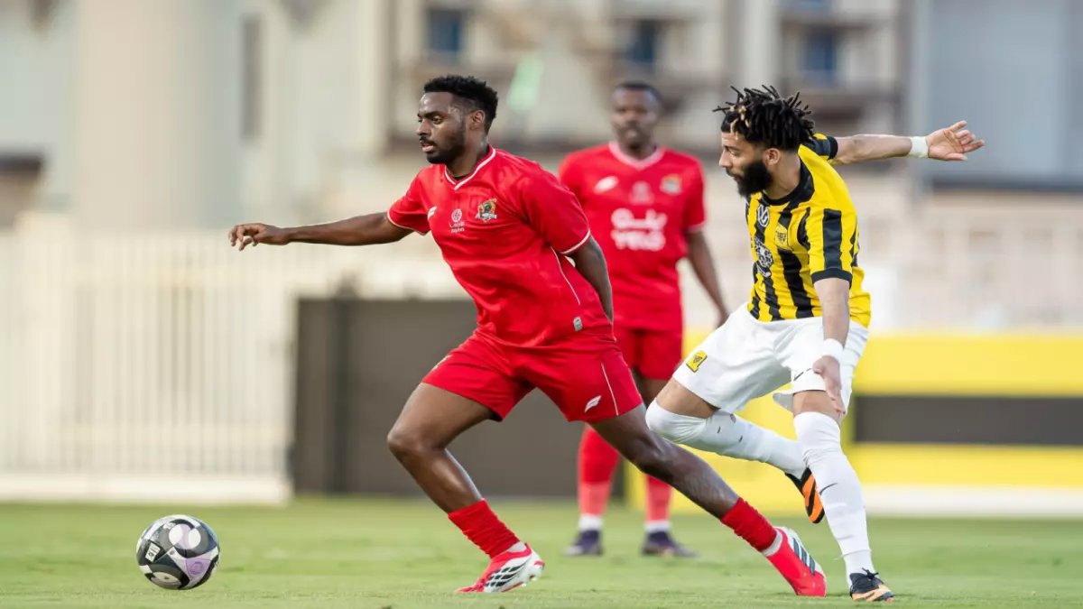 عاجل: انتفاضة جماهيرية تطالب بإقالة رينارد فوراً... هل ينقذ المنتخب السعودي من كارثة كأس العالم؟