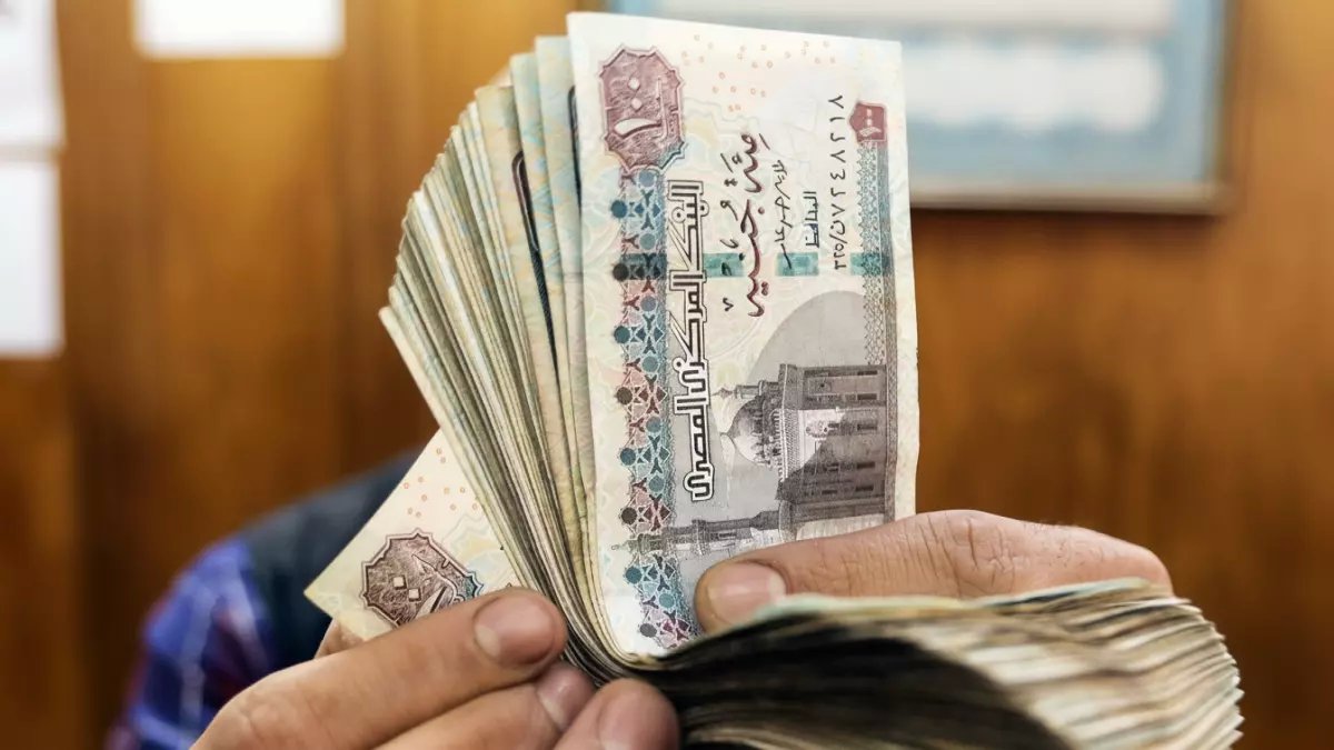 عاجل: وزارة المالية تفاجئ الموظفين بقرار صادم حول مرتبات أبريل 2026... الموعد الجديد سيغير كل شيء!