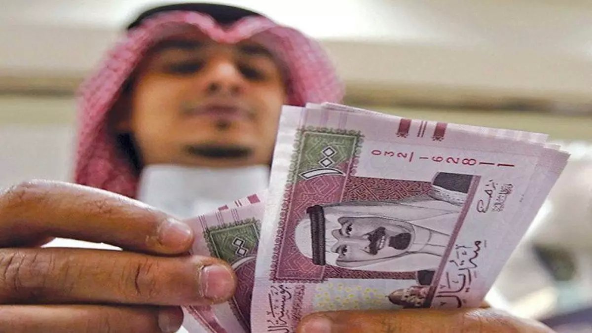 بسبب تطورات الحرب.. السعودية تصرف إعانات طوارئ جديدة للعائلات! هل أنت ضمن الفئات التي سيشملها القرار؟