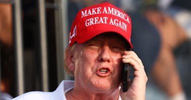 ترامب يشترط فتح مضيق هرمز لبحث وقف إطلاق النار مع إيران