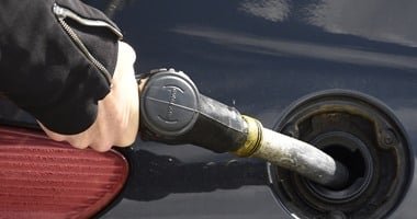 أزمة وقود بفرنسا.. محطات مهددة بالنفاد والحكومة تتحرك لاحتواء تداعيات حرب إيران